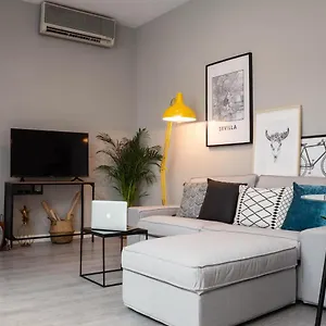 Behouse Santa Cruz Apartment