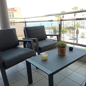 https://apartamento-moderno-bonito-y-acogedor.hotelsinnerja.org